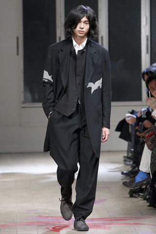 Yohji Yamamoto / - 2011-2012